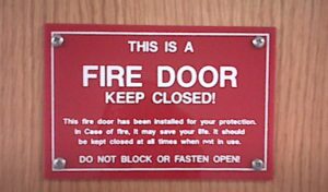 fire door sign2